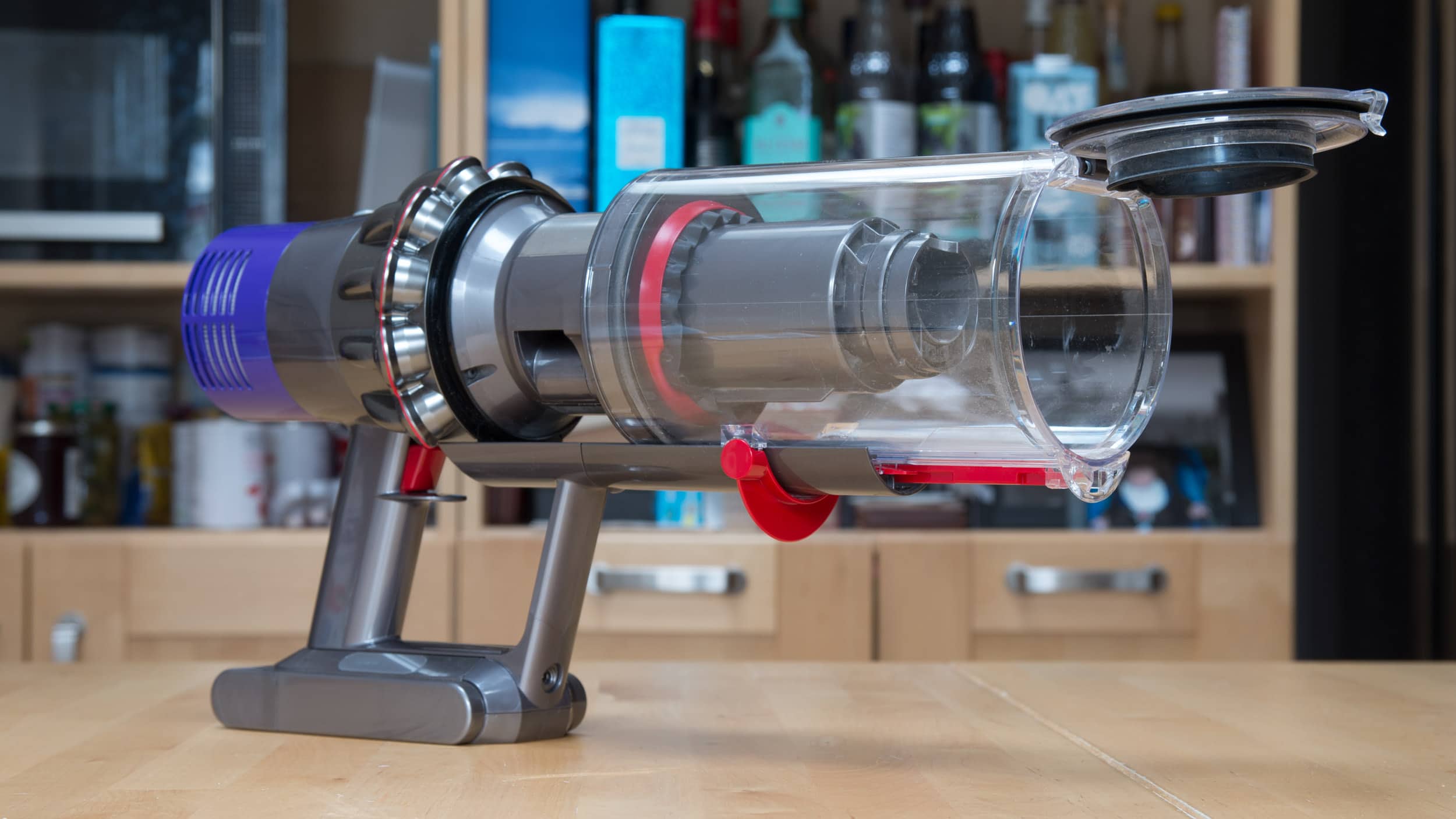 Dyson V10 vs V11: & Cons and Verdict