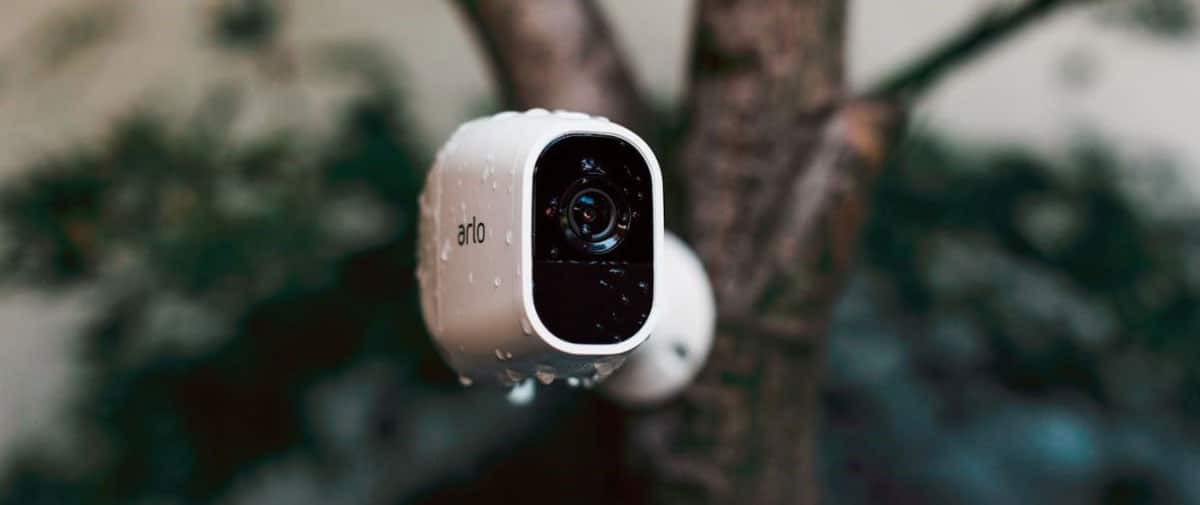 Blink XT vs Arlo Pro 2: Pros & Cons and