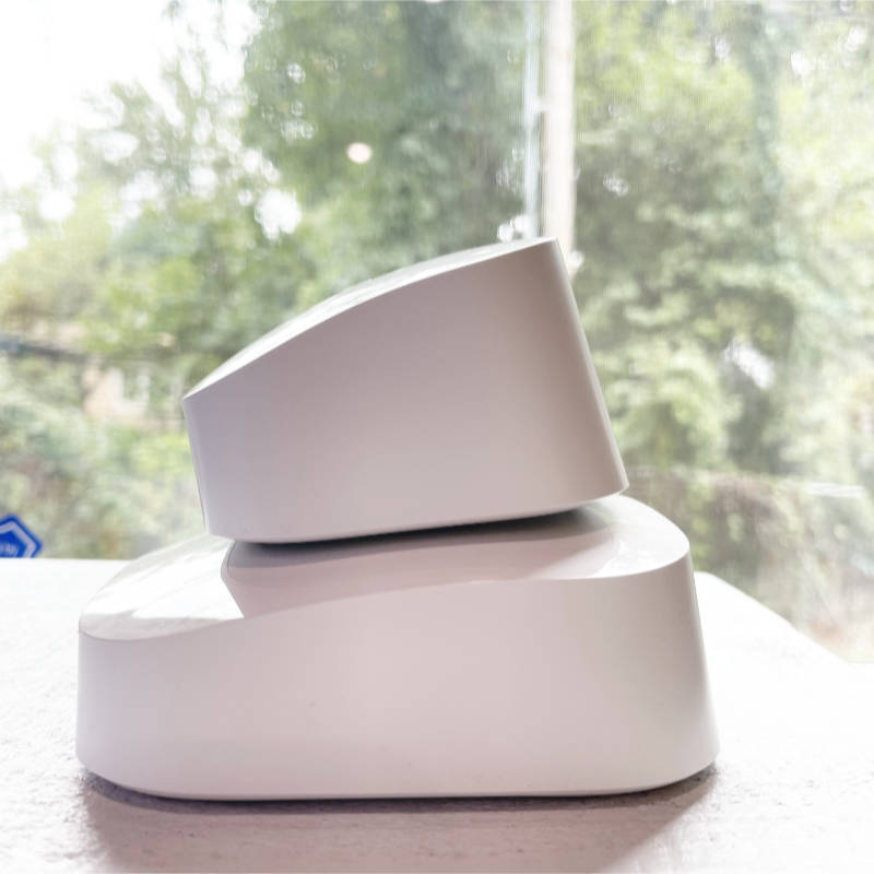 eero 6 on top of eero pro 6 - side view