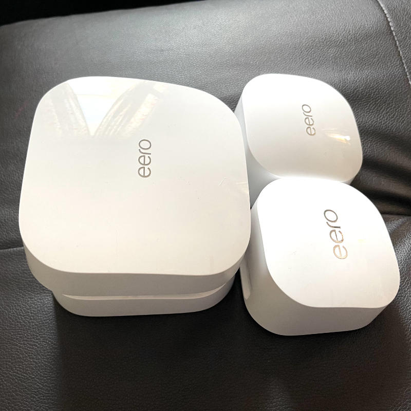 4 best eero routers on leather